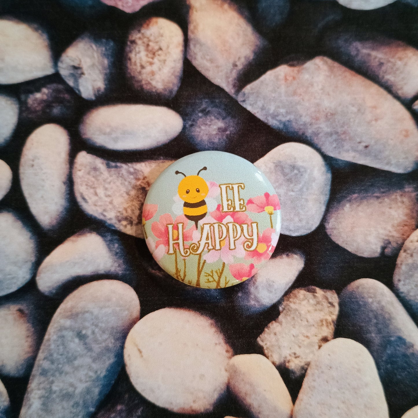 'Bee Happy' bumblebee pin badge